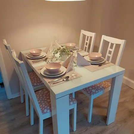 Helles Modern Eingerichtetes