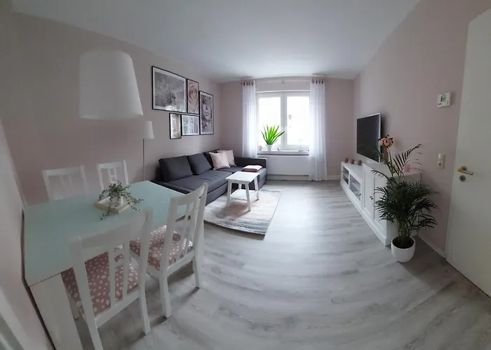 Helles Modern Eingerichtetes Apartamento Halle (Saale)